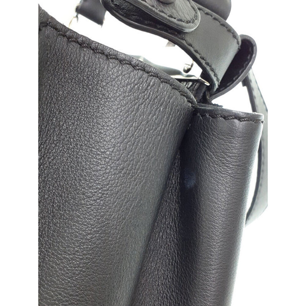 Fendi Peekaboo Regular Leather Shoulder Bag - Picture 8 of 9